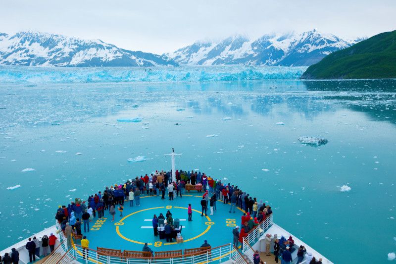 Hubbard Glacier, Alaska glacier tours  with Travel Escapes. 